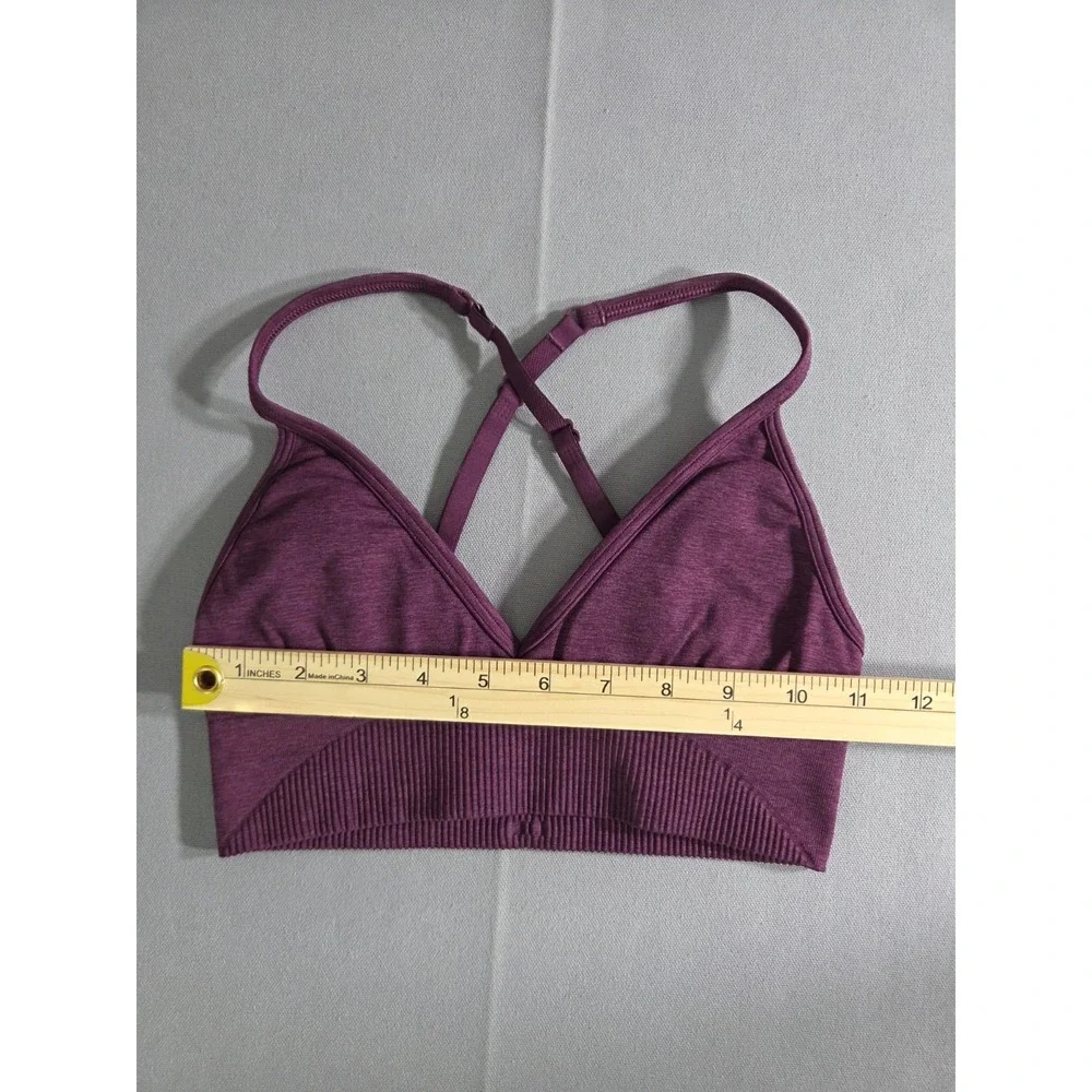 Lululemon Sports Bra Womens 4 Maroon Seamless Ribbed Yoga Open Back Strappy Gym